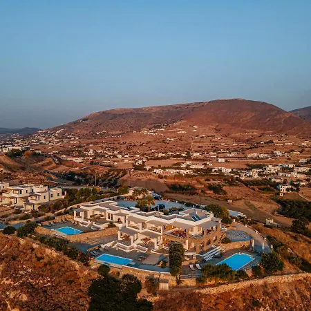 Aqua * 帕拉斯波罗斯