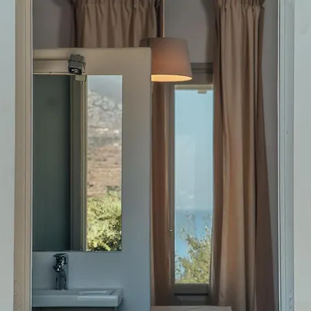 Aqua * 帕拉斯波罗斯