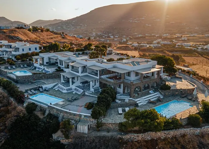 Villa Aqua Parasporos