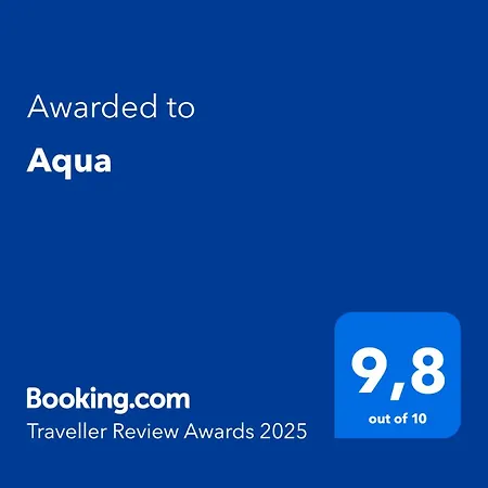 Villa Aqua
