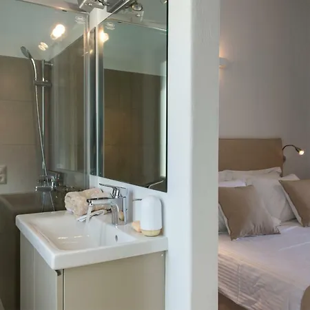 Villa Aqua