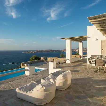 Aqua Villa